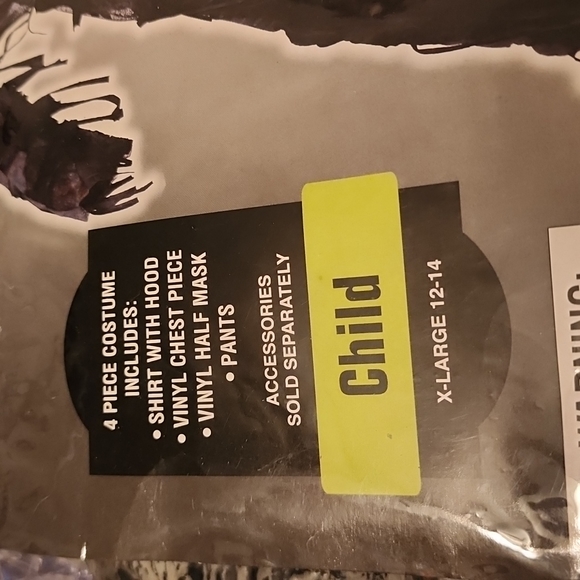 Rotten To The Core Costume - Picture 4 of 5